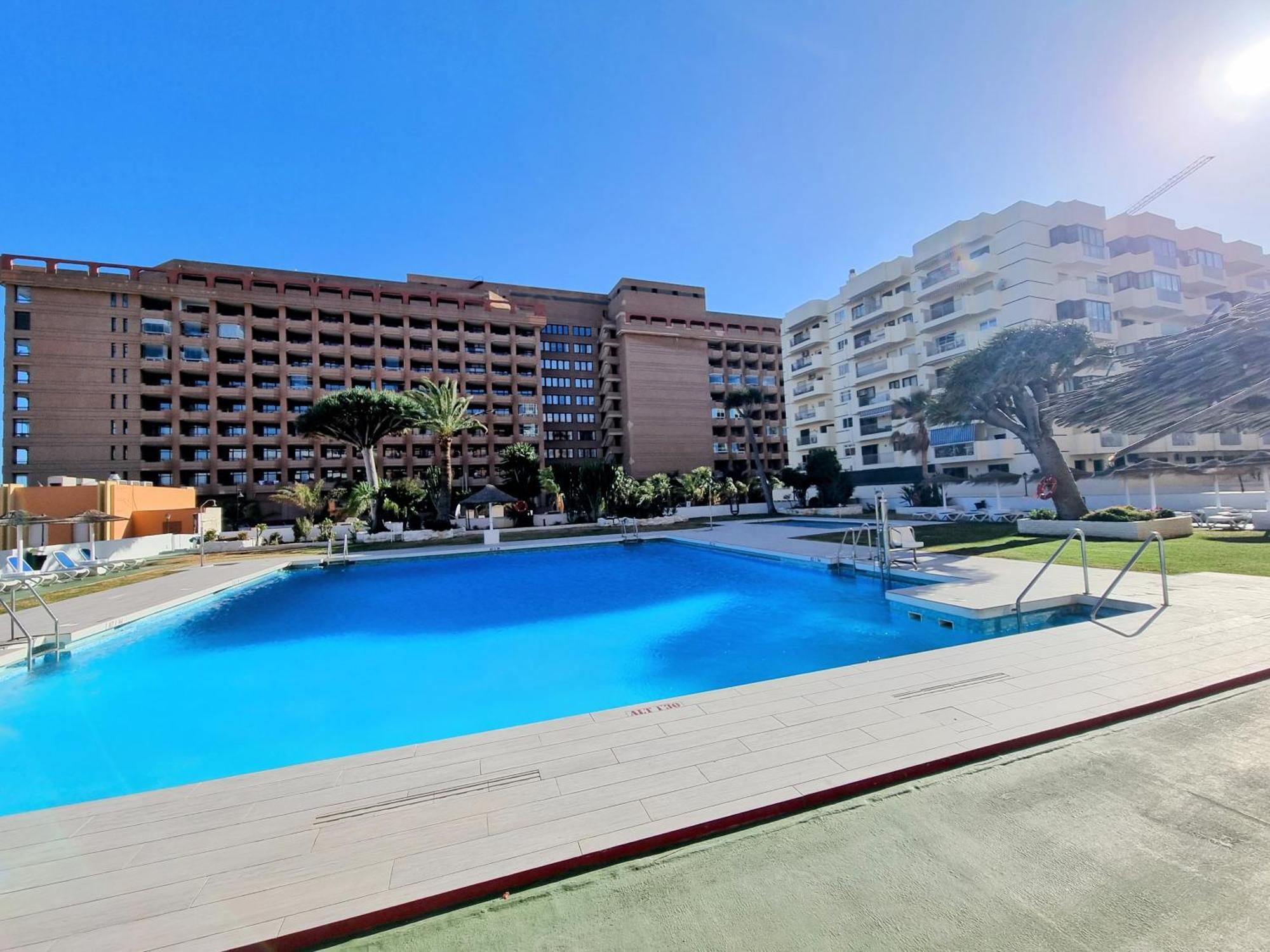 Pyr Beach And Pool Studio II Fuengirola Exterior photo